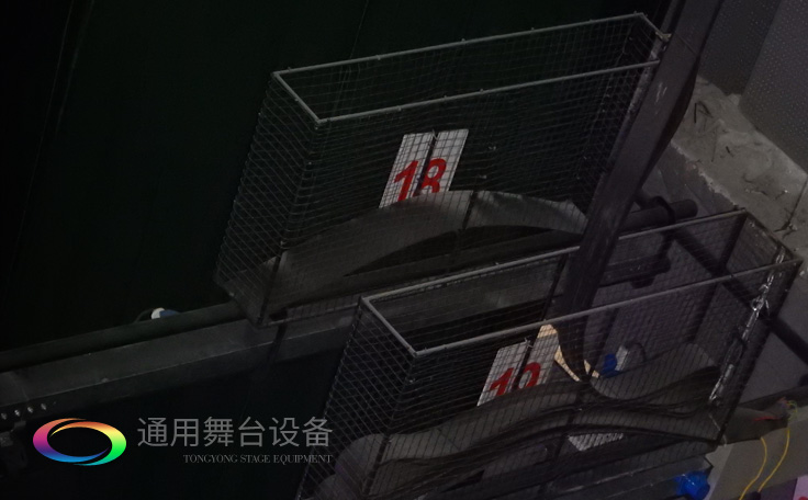 舞臺吊桿卷揚(yáng)機(jī)、控制系統(tǒng)運(yùn)作原理、組成及注意事項(xiàng)
