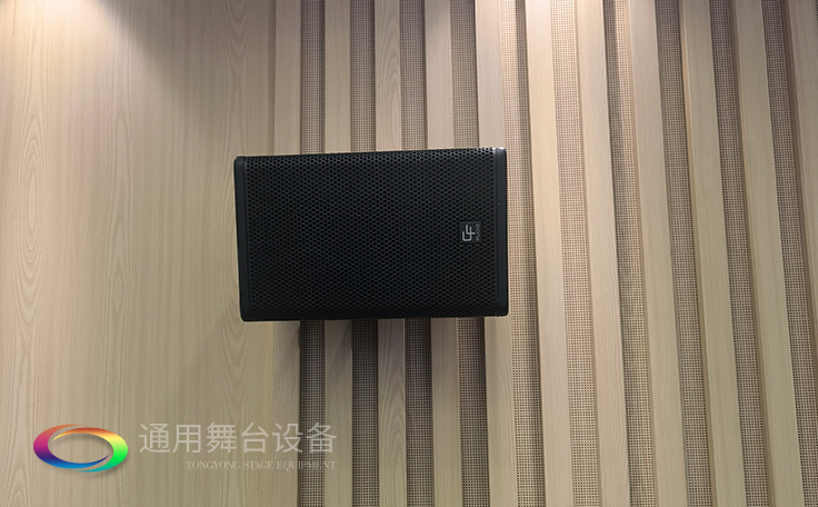淮安市淮陰開明實(shí)驗(yàn)學(xué)校報(bào)告廳項(xiàng)目竣工 項(xiàng)目包含機(jī)械舞臺吊桿、剛性防火幕等