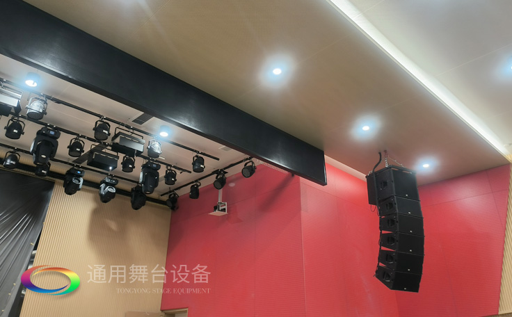 江蘇某學校報告廳項目舞臺矩陣音響、舞臺吊桿——泰州通用舞臺吊桿精品工程展示