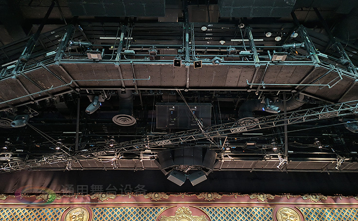 泰州通用舞臺(tái)設(shè)備、舞臺(tái)吊桿與您攜手共進(jìn) 結(jié)合現(xiàn)代科技為客戶打造與眾不同的視覺盛宴